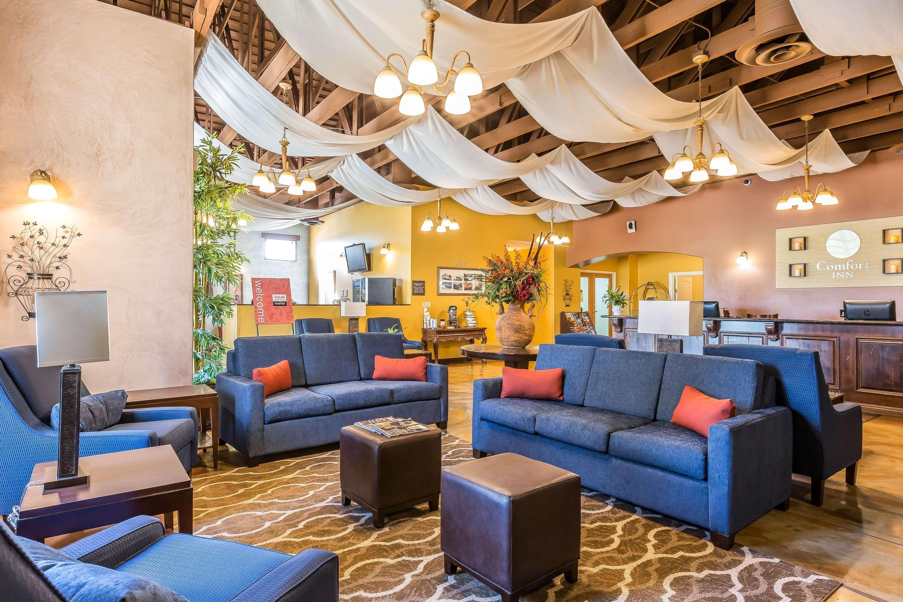 Comfort Inn Pomona Near Fairplex Екстериор снимка