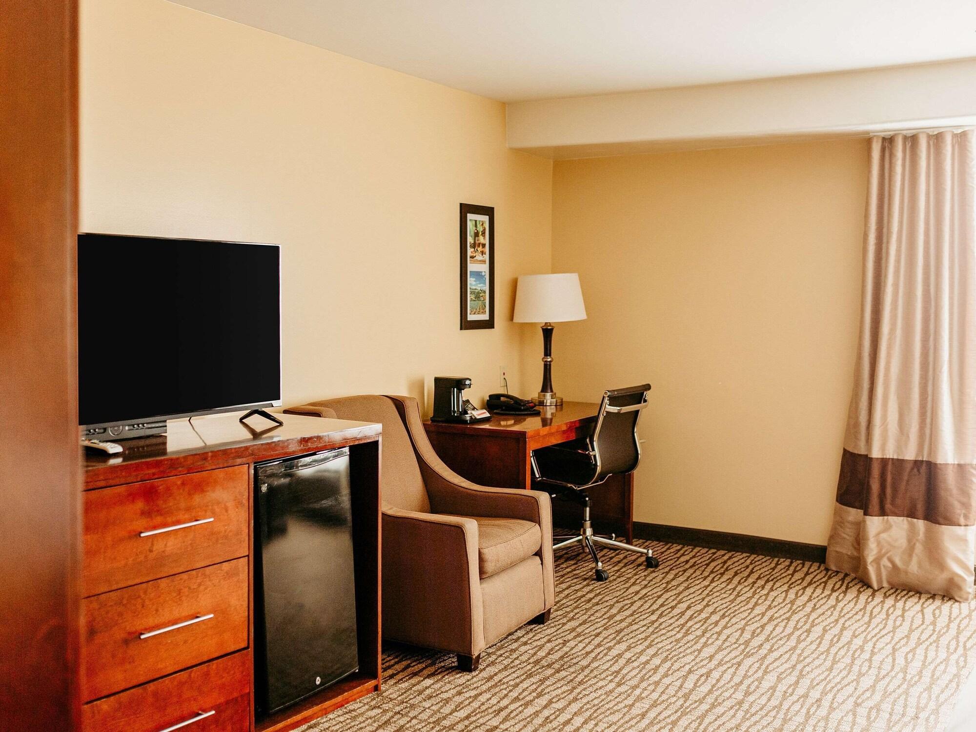 Comfort Inn Pomona Near Fairplex Екстериор снимка