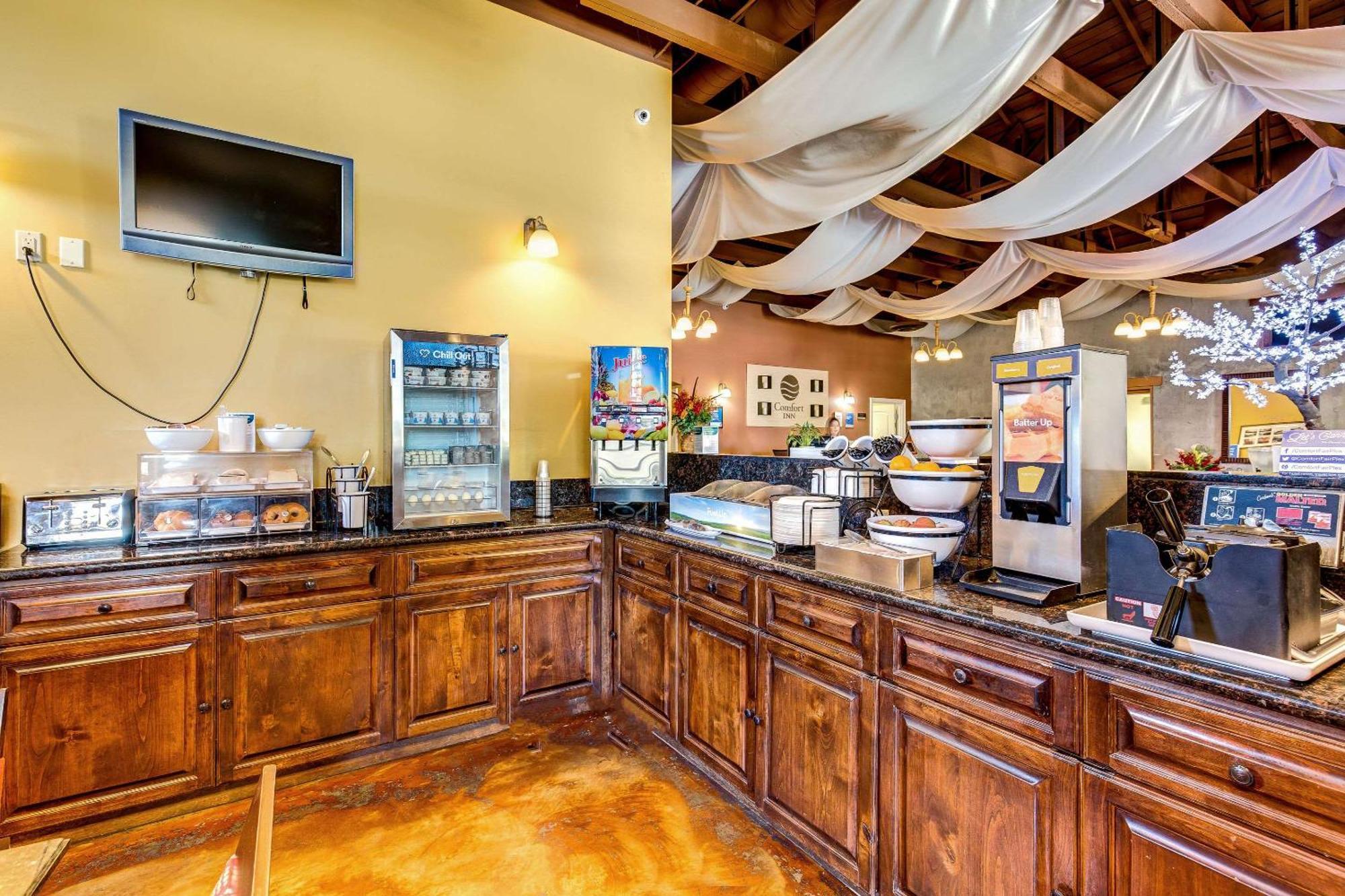Comfort Inn Pomona Near Fairplex Екстериор снимка