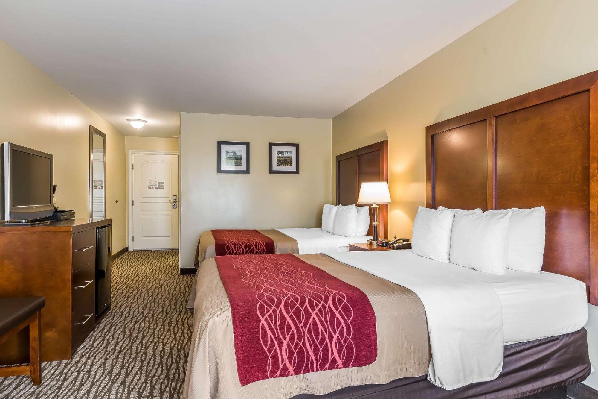 Comfort Inn Pomona Near Fairplex Екстериор снимка