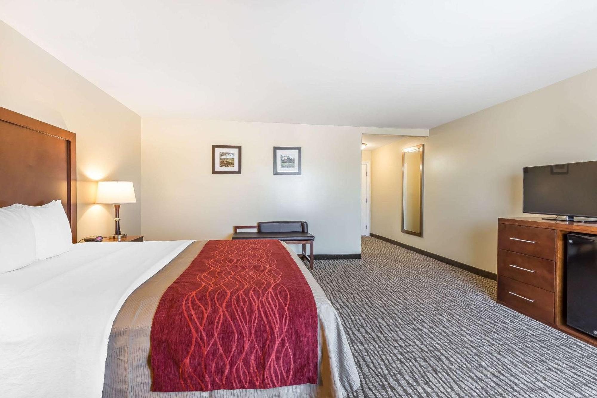 Comfort Inn Pomona Near Fairplex Екстериор снимка