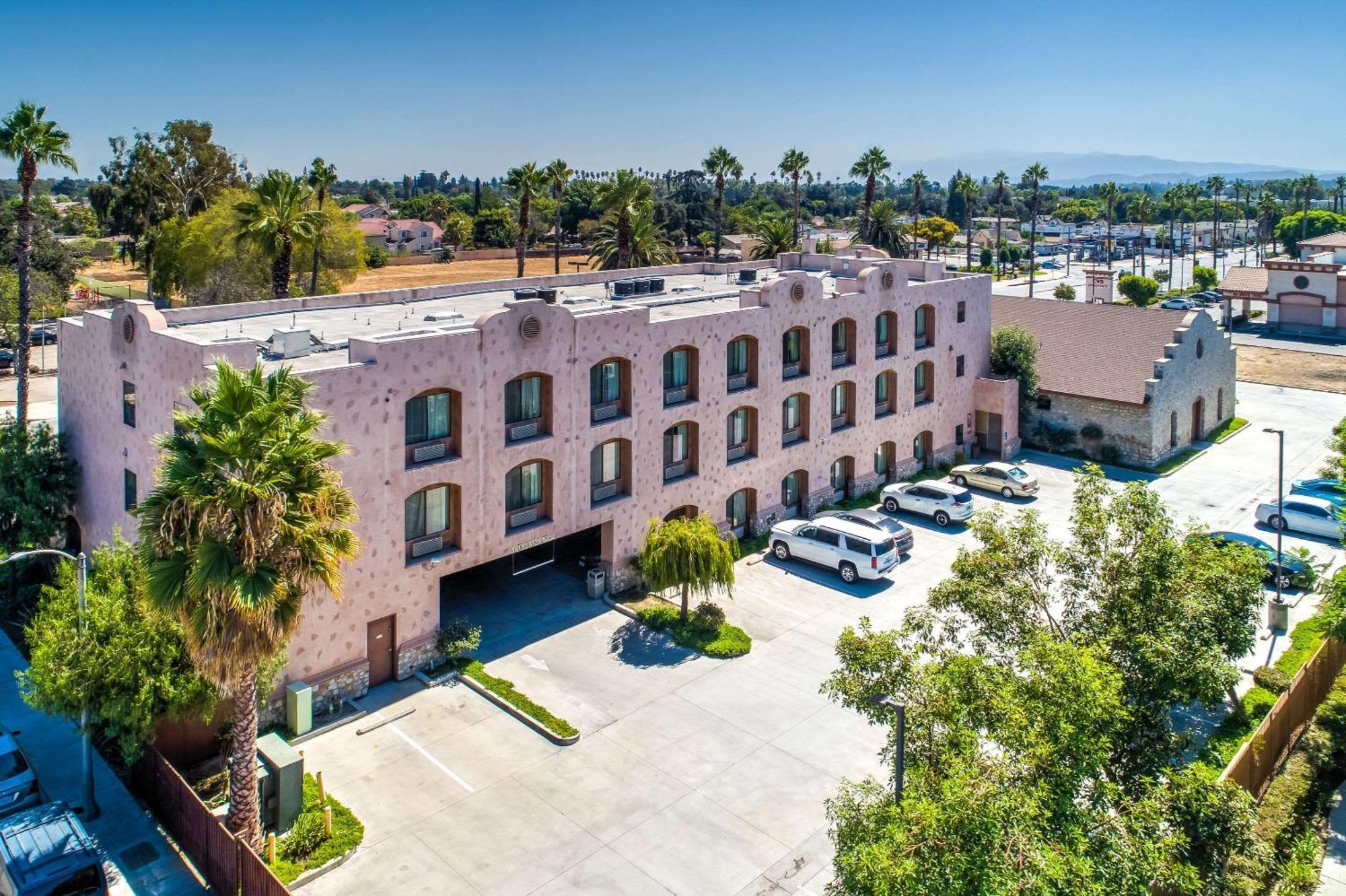 Comfort Inn Pomona Near Fairplex Екстериор снимка